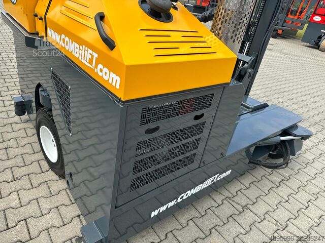 чотири-напрямний навантажувач Combilift C3000/Triplex 5500 mm /Perfect condition