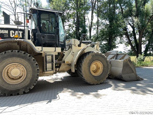 Lader Caterpillar 966M XE