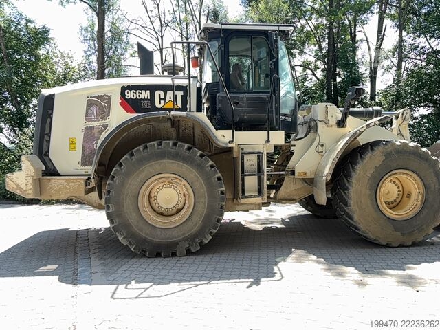 Lader Caterpillar 966M XE