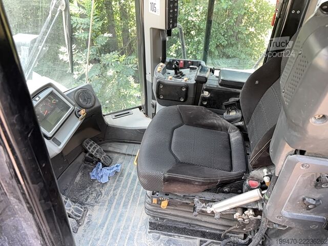 Lader Caterpillar 966M XE
