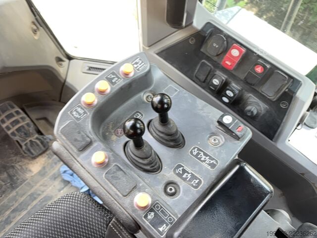 Lader Caterpillar 966M XE