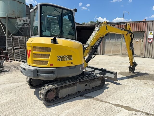 Mini ekskavators < 7t Wacker Neuson E16-01 with 3 excavator buckets