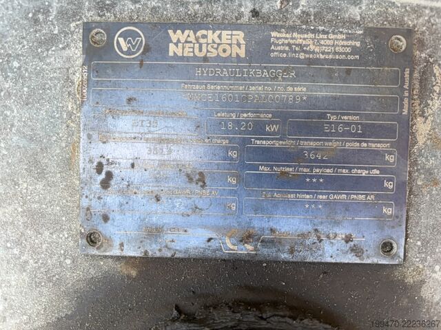 Mini ekskavators < 7t Wacker Neuson E16-01 with 3 excavator buckets