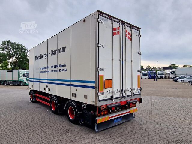 Рефрижераторне/заморожене транспортування Mercedes-Benz Actros 2553 6x2 - Thermoking frigo - Loadlift +...