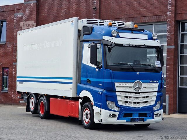 Рефрижераторне/заморожене транспортування Mercedes-Benz Actros 2553 6x2 - Thermoking frigo - Loadlift +...