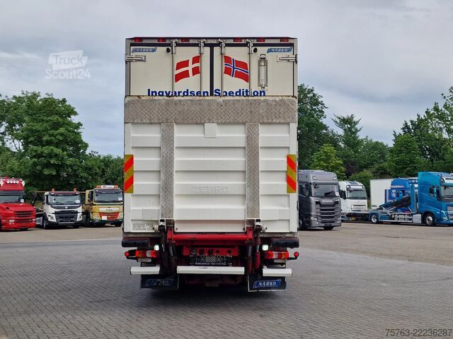 Рефрижераторне/заморожене транспортування Mercedes-Benz Actros 2553 6x2 - Thermoking frigo - Loadlift +...