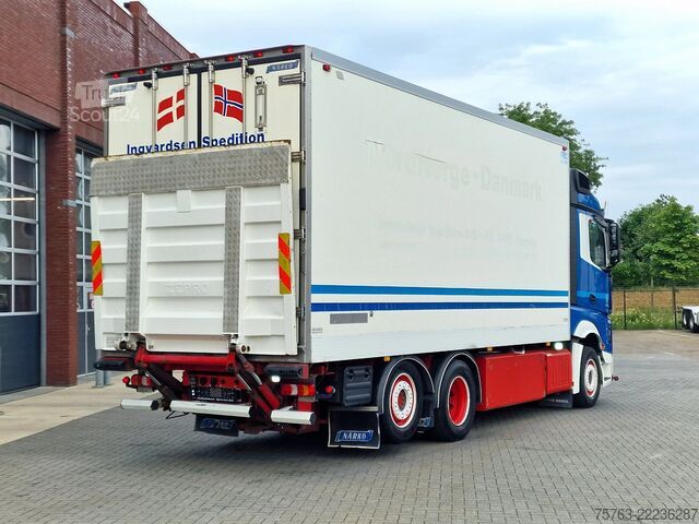 Рефрижераторне/заморожене транспортування Mercedes-Benz Actros 2553 6x2 - Thermoking frigo - Loadlift +...