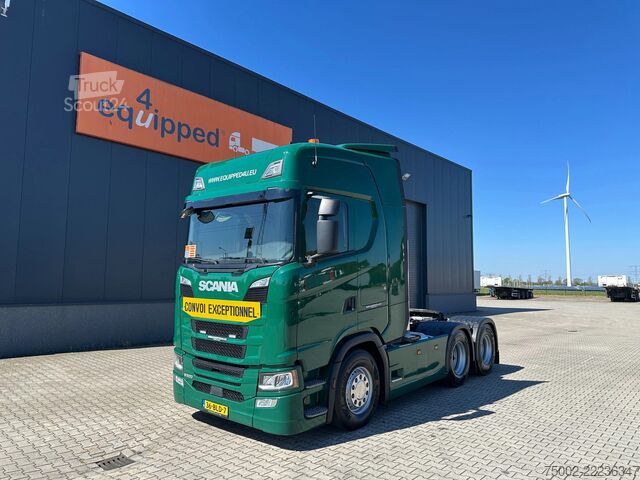 Standard-SZM Scania S500 S500 6x4 RETARDER / ontheffing 78 ton / NL...