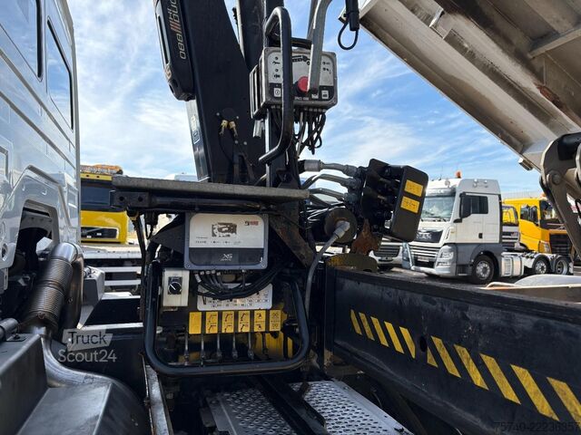 Camión grúa Mercedes-Benz Axor + HIAB 088 ES -3 HIDUO + TIPPER + MANUAL