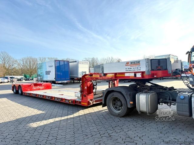 Alacsony rakfelületű félpótkocsi KÄSSBOHRER SLL 2/2H 2-Achs Tiefbett Hydraulische Lenkung