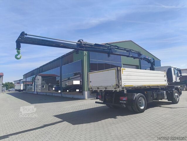 Tippvagn med kran MAN TGM 18.290