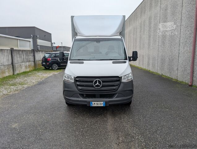 Furgonas su rėmu MERCEDES SPRINTER T43/35 315 CDI RWD CENTINATO