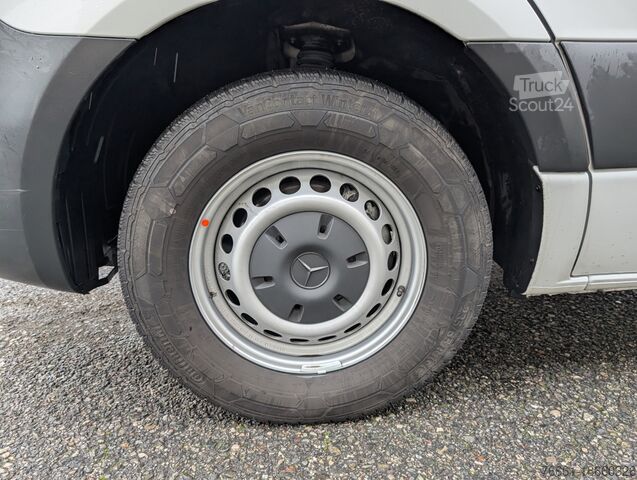 Furgonas su rėmu MERCEDES SPRINTER T43/35 315 CDI RWD CENTINATO