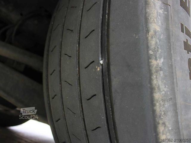 Trattore stradale volumetrico MAN TGX 18.500, EURO 6, LOWDECK, RETARDER