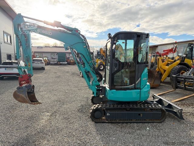 Mini-pelle KOBELCO SK 35 SR - 6 E ( Powertilt )