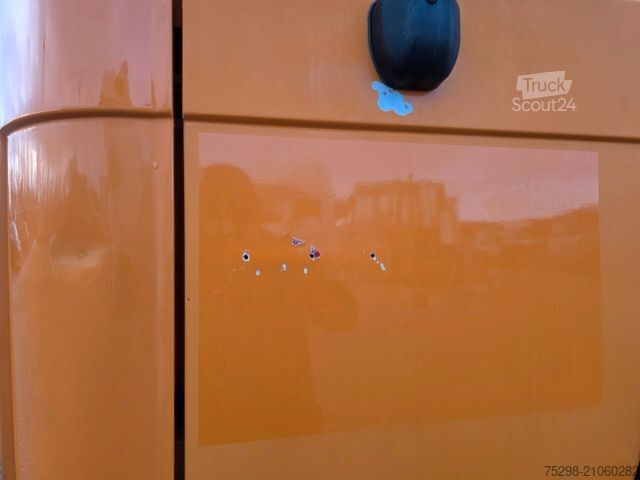 Road sweeper MAN Strassenreiniger