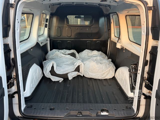 Panel van MERCEDES-BENZ Citan Kasten 109*extralang*Navi*Rückfahr*8-fach