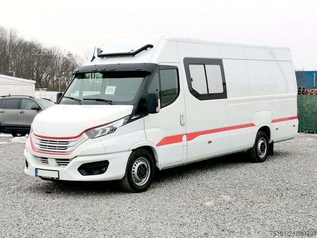 Kombi z visokim stropom IVECO Daily 35S18/AT MAXI XL/ 6 SITZE/ LUFT/ AHK
