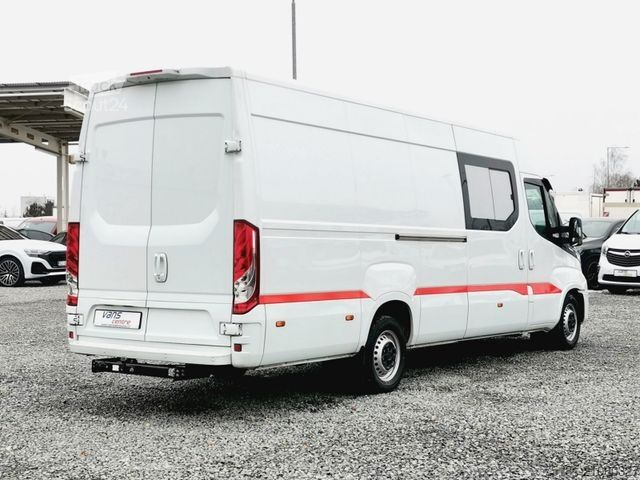 Kombi z visokim stropom IVECO Daily 35S18/AT MAXI XL/ 6 SITZE/ LUFT/ AHK