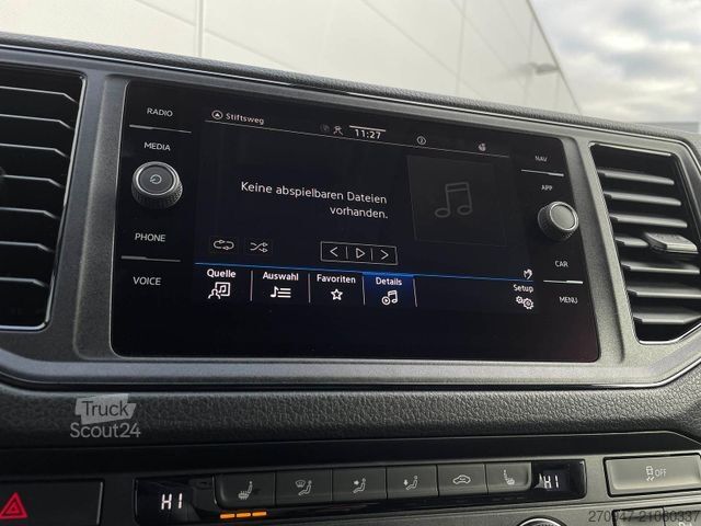 Dodávka s vysokou střechou VOLKSWAGEN Crafter MIXTO 35 L3H3 Autom. NAVI SITZHZ ACC