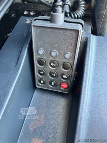 Box van IVECO Eurocargo 75-190 3 Sitze*LBW*Klima*XENON