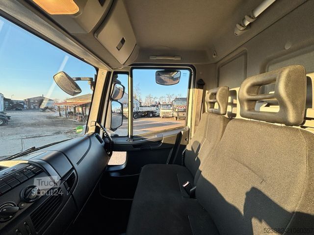 Box van IVECO Eurocargo 75-190 3 Sitze*LBW*Klima*XENON