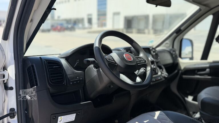 Caravana semiintegrada 2024 Fiat Ducato Weinsberg Carasuite Automatique | Couchages pour 5