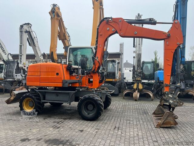 Wielgraafmachine Liebherr A 311 Litronic