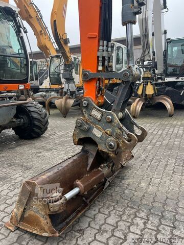 Tekerlekli ekskavatör Liebherr A 311 Litronic