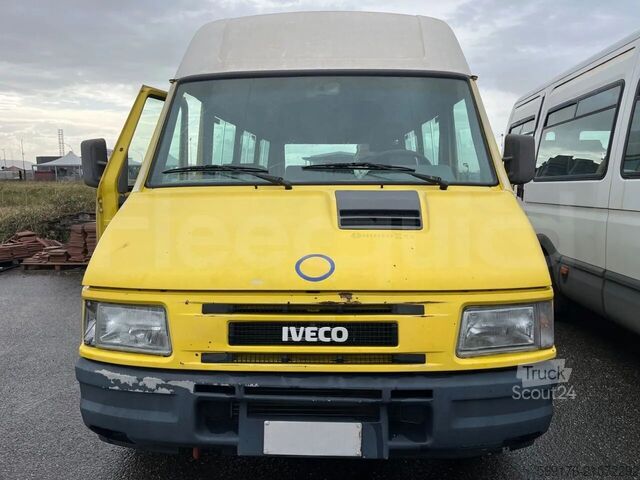 Rutebil IVECO Turbo Daily