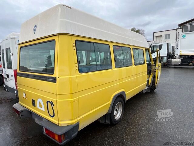 Rutebil IVECO Turbo Daily