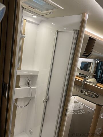 Integreret autocamper Burstner IXEO I 728 G