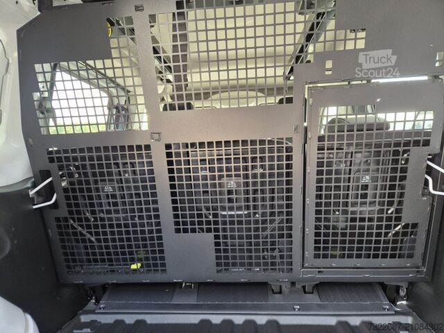 Panelinis furgonas Peugeot Partner L2 DoKa hdi 130 EAT8 Worksite-P. Winter-P. Techno-P.