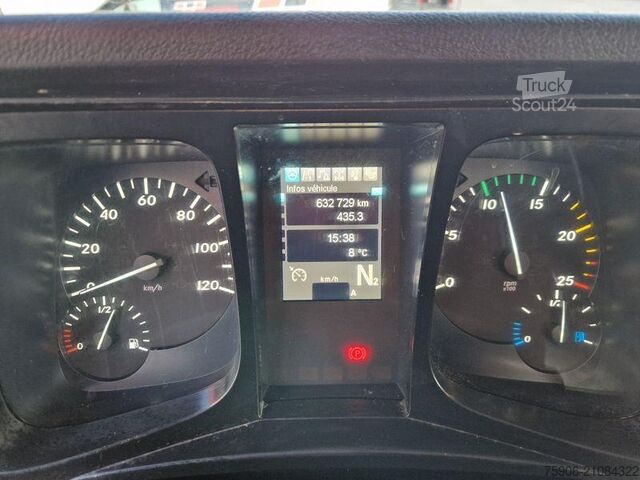 Camion benne Mercedes Arocs