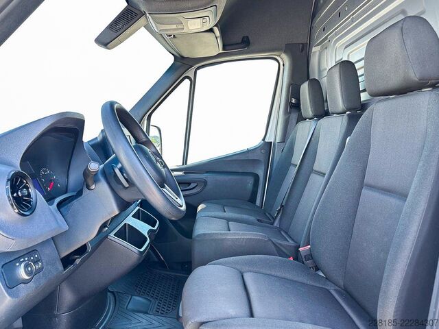 Ван с висока покривка MERCEDES BENZ Sprinter III - sprinter 319 2.0 cdi F 43/35 rwd H2 9G-tronic