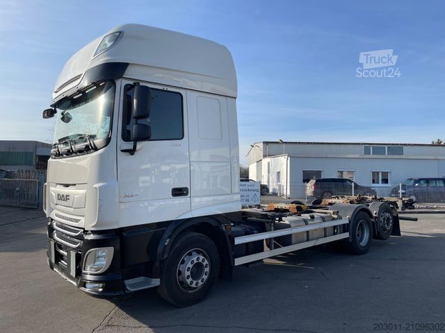 Ladbil med udskifteligt lad DAF Xf 106 480  Super Space Cab  BDF