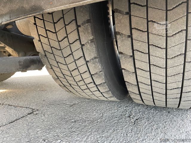 Ladbil med udskifteligt lad DAF Xf 106 480  Super Space Cab  BDF