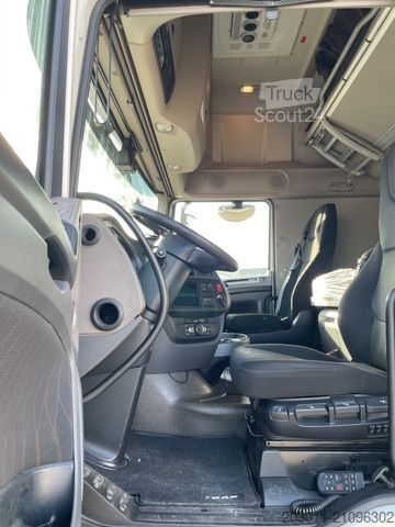 Ladbil med udskifteligt lad DAF Xf 106 480  Super Space Cab  BDF