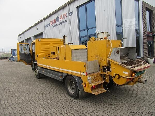 Concrete pump Putzmeister MOLI