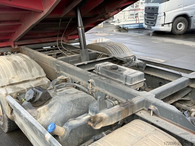 Three-way tipper van MERCEDES-BENZ Atego 818 Meiller-Dreiseiten, Ahk, orig, km