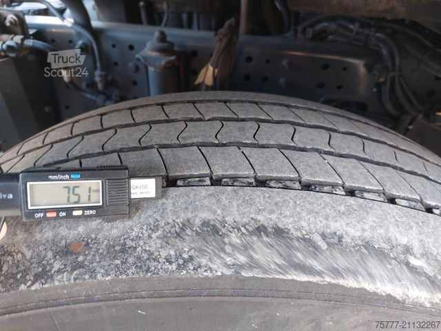 Standardni vlačilec IVECO S-Way AT480 -INTARDER-2 Tanks-Parking Cool