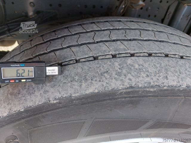 Standard SZM IVECO S-Way AT480-INTARDER-2 Tanks-Parking Cool-Navi
