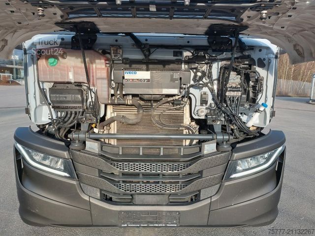 Standardni vlačilec IVECO S-Way AT480 -INTARDER-2 Tanks-Parking Cool
