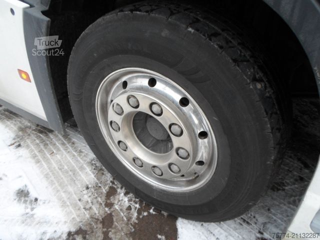 Standart çekici ünitesi VOLVO FH 460 XL/ VOLLSPOILER