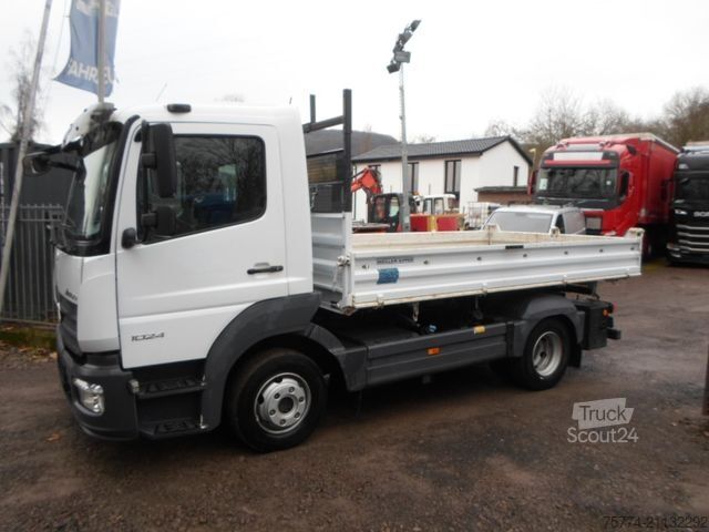 Camion benne MERCEDES-BENZ 1024 K/ MEILLER KIPPER