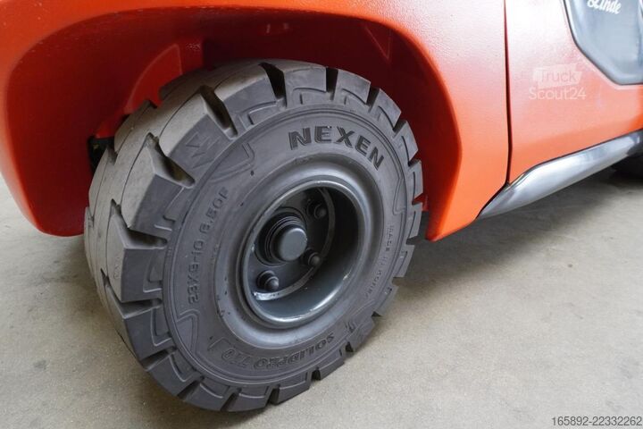 Motostivuitor Linde H 30 D 1202