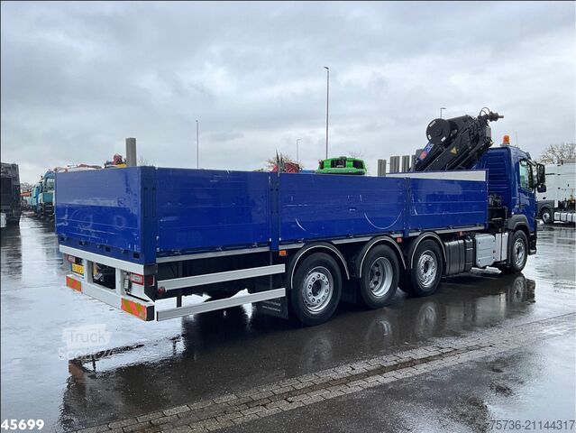 Vrachtwagen met kraan Volvo FM 460 8x4 Euro 6 HMF 26 tonmeter laadkraan