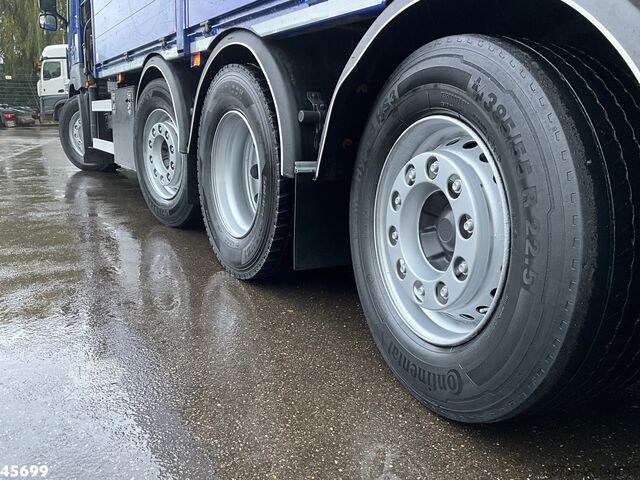 Vrachtwagen met kraan Volvo FM 460 8x4 Euro 6 HMF 26 tonmeter laadkraan