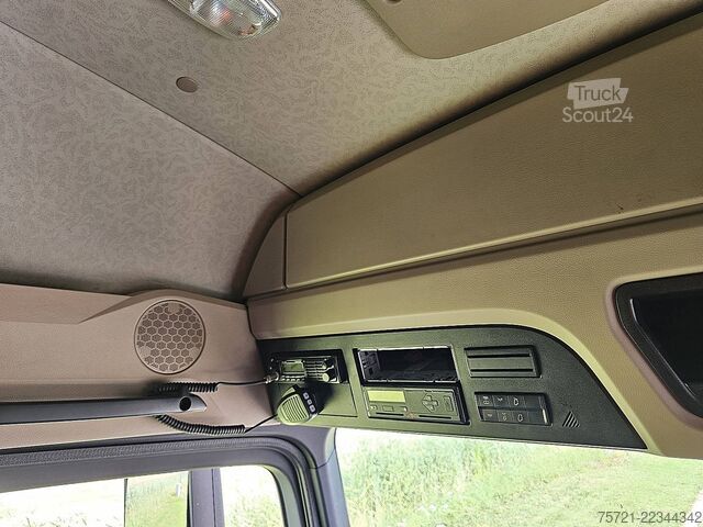  MERCEDES-BENZ ACTROS 1843