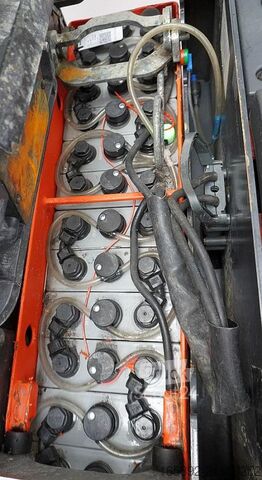 χειροκίνητος παλετοφόρος Linde D 12 SP 133